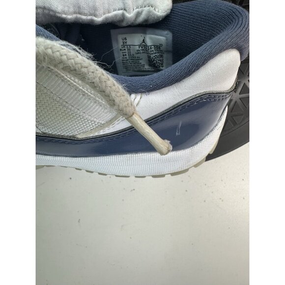 Air Jordan 11 Low Boy's 3y Diffused Blue FV5116-104 White Basketball Kids* - Picture 6 of 9